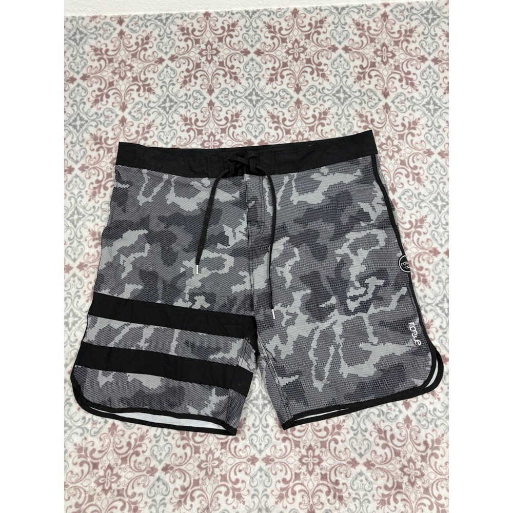 Nonwe Mens Grey Camo Board Shorts Swim Trunks Size 40 Digital Camouflage Striped